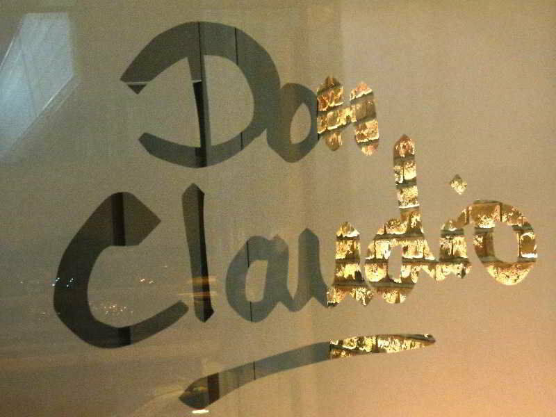 Pension Don Claudio بلباو المظهر الخارجي الصورة